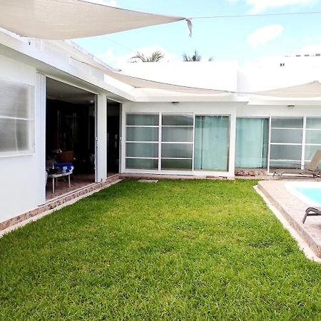 Casa Abril Cozzy Suites Канкун Екстериор снимка