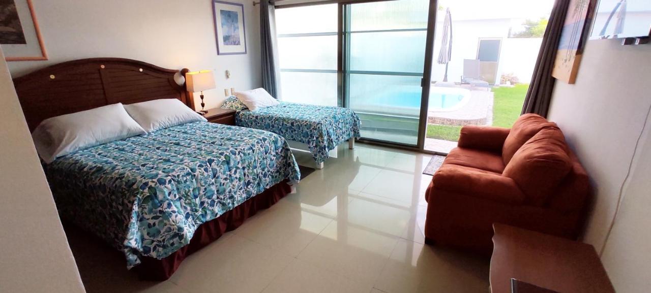 Casa Abril Cozzy Suites Канкун Екстериор снимка