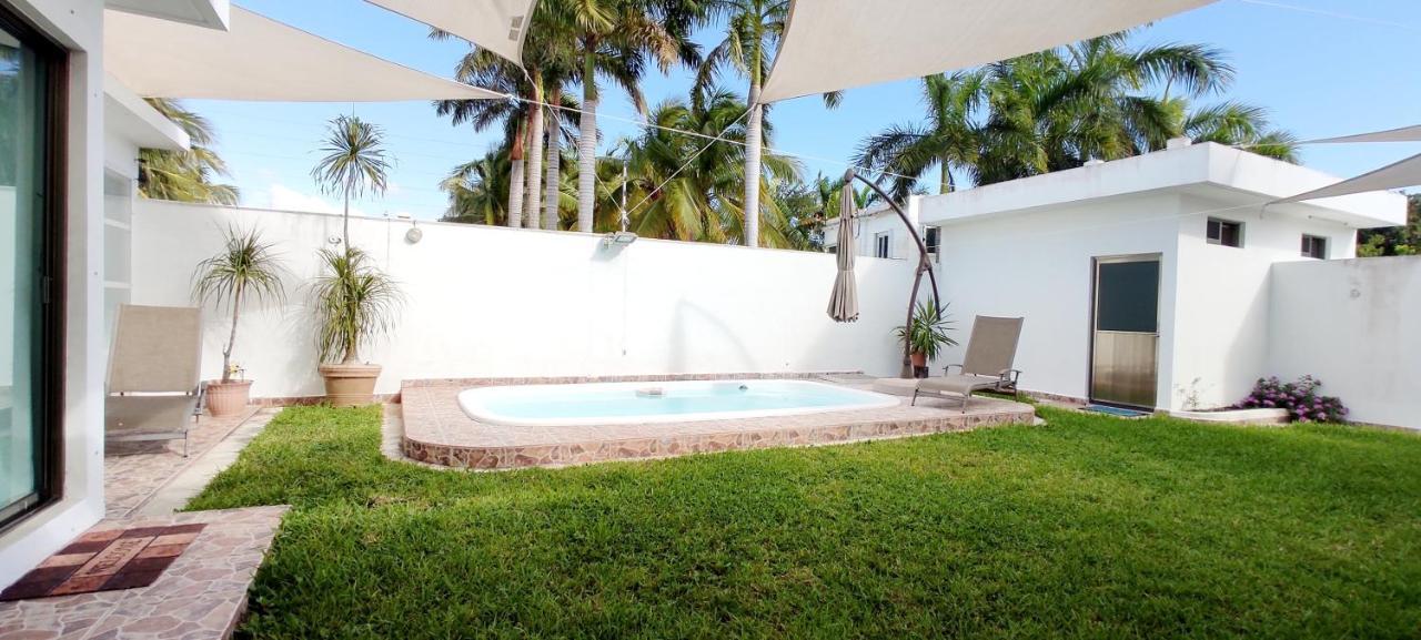Casa Abril Cozzy Suites Канкун Екстериор снимка